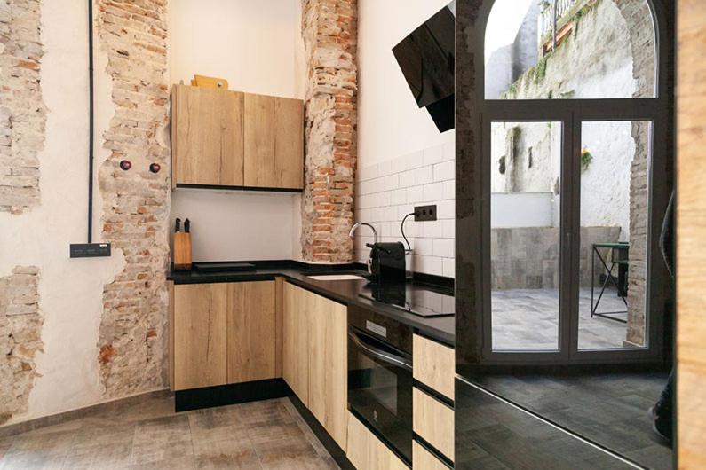 Apartamentos Bocairenthomes, En Pleno Centro De Bocairent, Con Pequena Piscina Y Parking Privado Exteriér fotografie