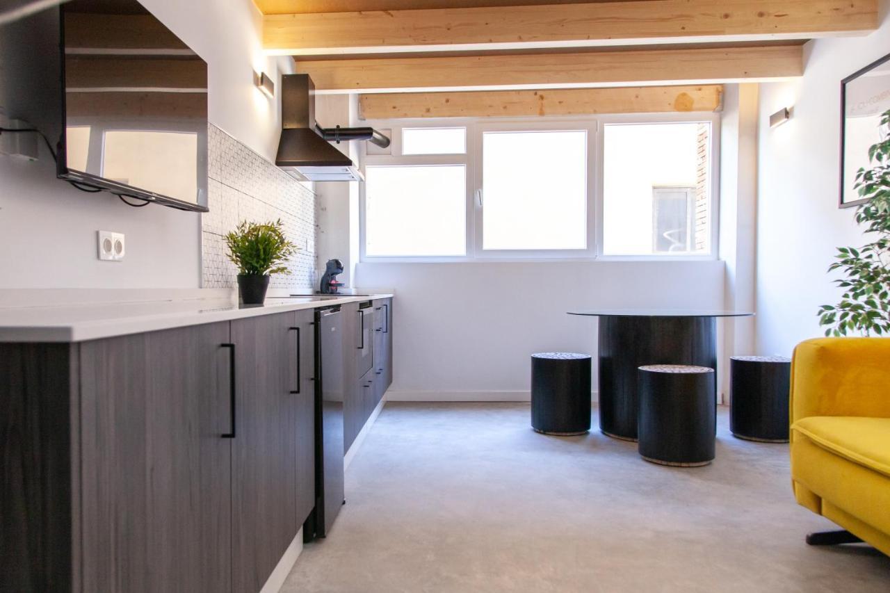 Apartamentos Bocairenthomes, En Pleno Centro De Bocairent, Con Pequena Piscina Y Parking Privado Exteriér fotografie