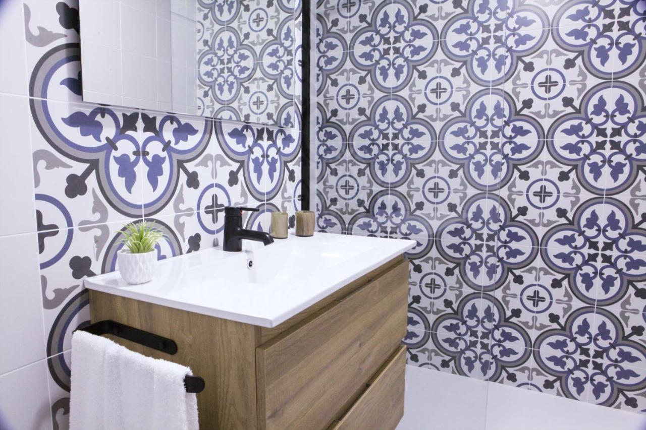 Apartamentos Bocairenthomes, En Pleno Centro De Bocairent, Con Pequena Piscina Y Parking Privado Exteriér fotografie